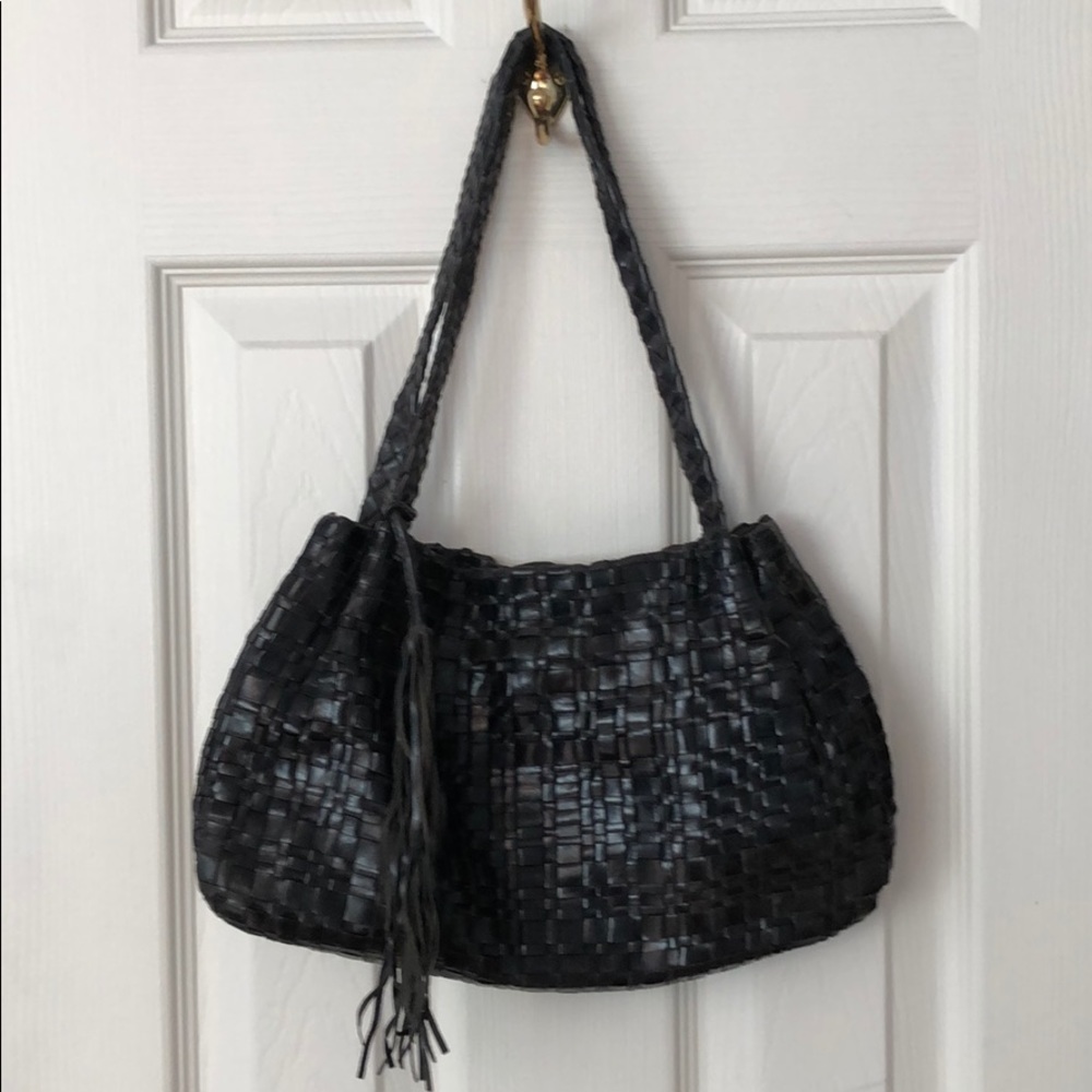 Black Weave Pattern Sak Purse